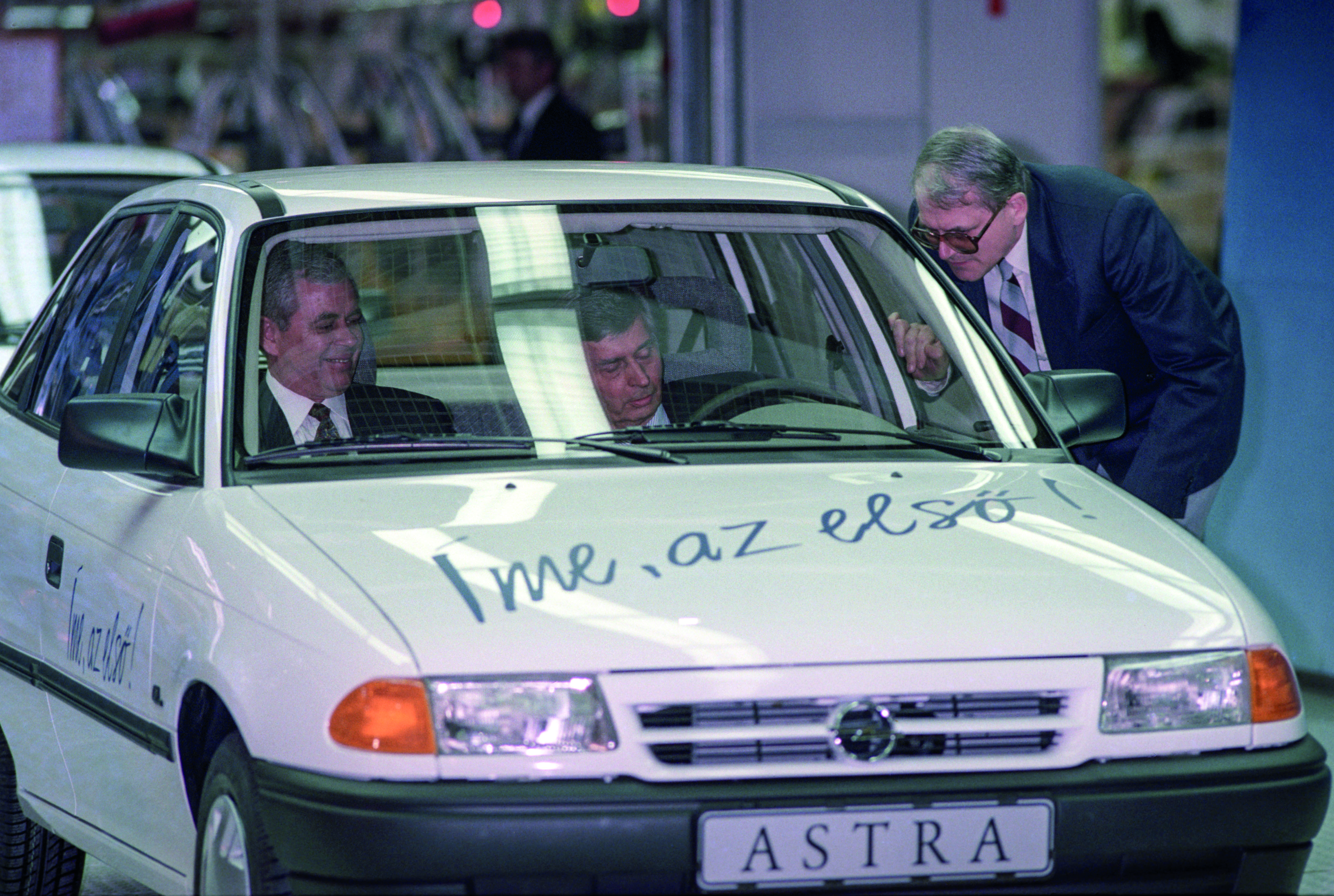 e26fdb5fb2c0b3fb2d4658548e39eb3f